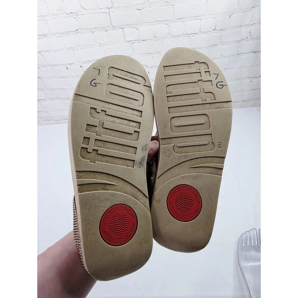 Fit Flop Lulu Crystal Embellished Beige Latte Flip Flop Comfort Women's Size 9 - Picture 7 of 7